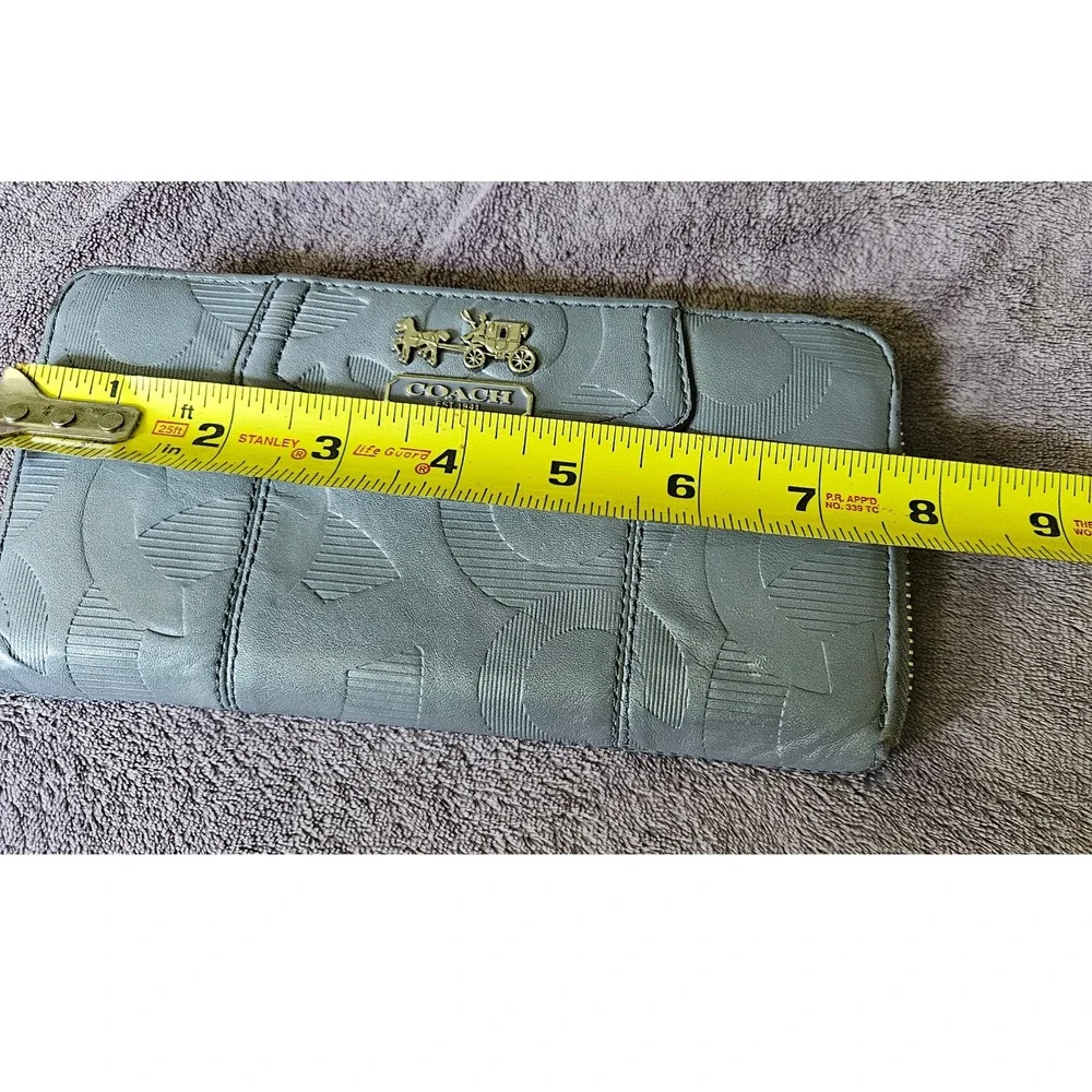 Coach Blue/Grey Signature Zip Around Wallet Designer Purse Clutch Organizer‎